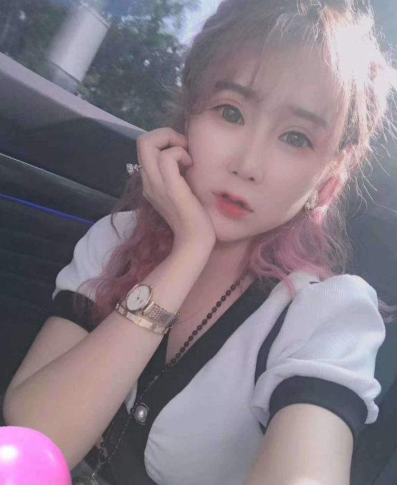 温柔又狂野的小邻家